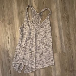 Gray women’s tank